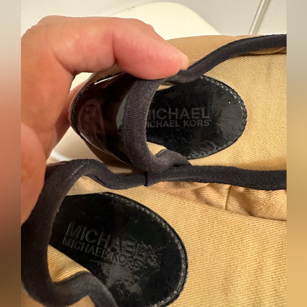 *PRE-LOVED* MICHAEL KORS Juliette Tan & Black Leather Ballet Flats - Picture 7 of 8